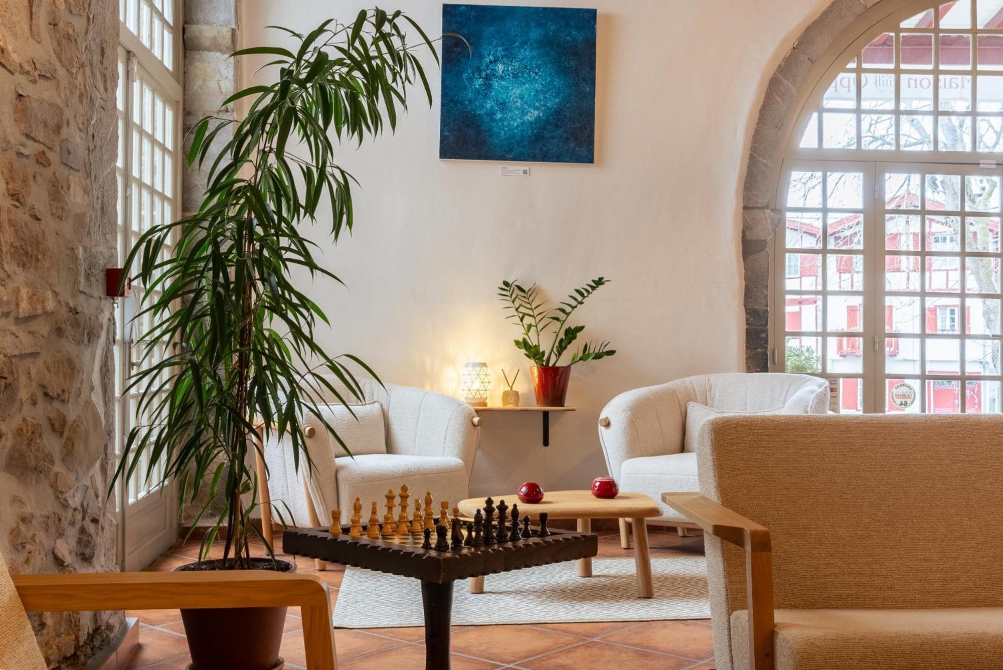 Hotel Restaurant & Spa La Maison Oppoca 아인오아 외부 사진