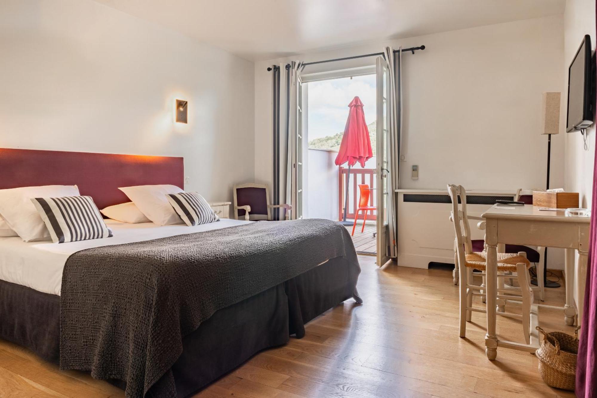 Hotel Restaurant & Spa La Maison Oppoca 아인오아 객실 사진