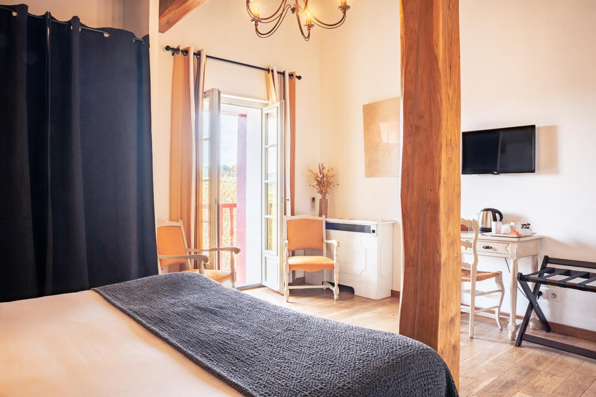 Hotel Restaurant & Spa La Maison Oppoca 아인오아 객실 사진