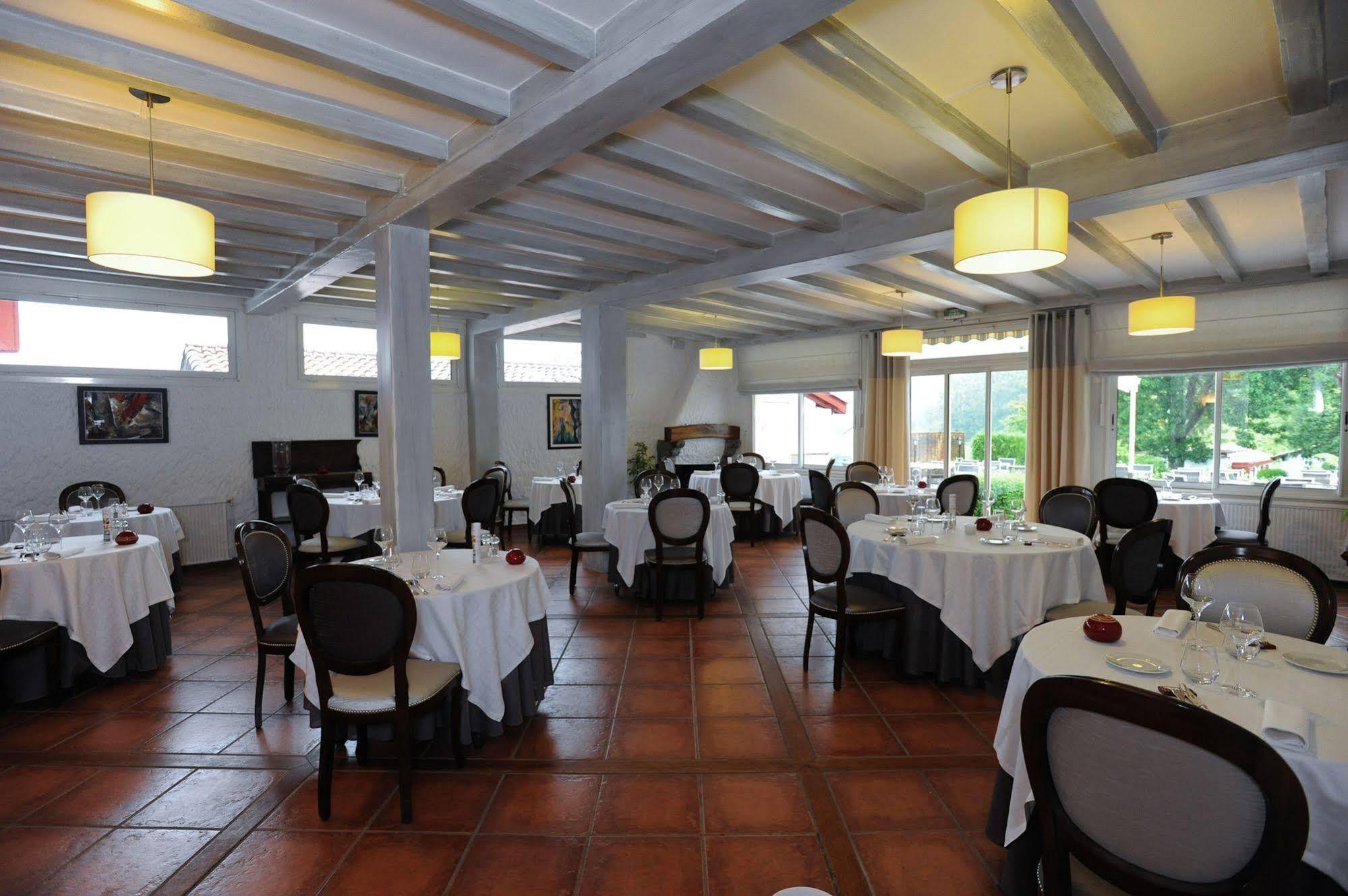 Hotel Restaurant & Spa La Maison Oppoca 아인오아 외부 사진
